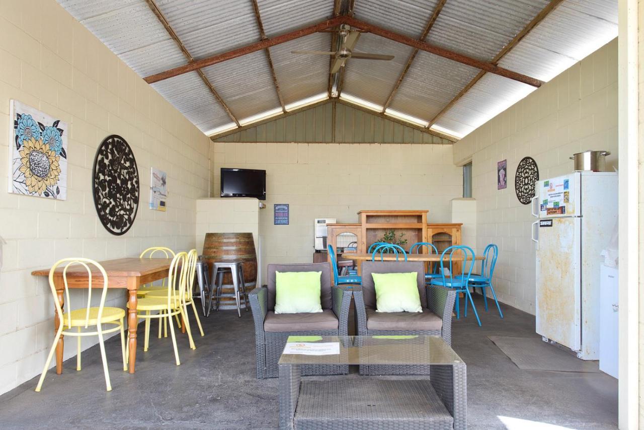 Moonta Bay Accommodation Port Moonta Экстерьер фото